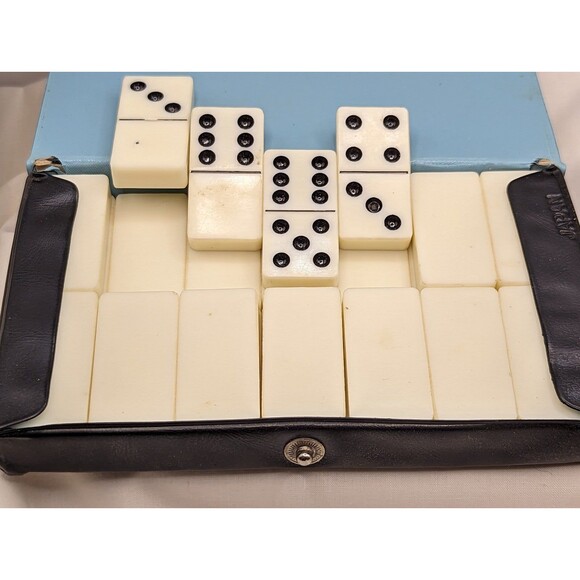 Vintage Travel size Dominoes - Picture 6 of 9